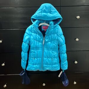 New with tags London Fog girls Medium 10/12 winter coat - puffer jacket & gloves